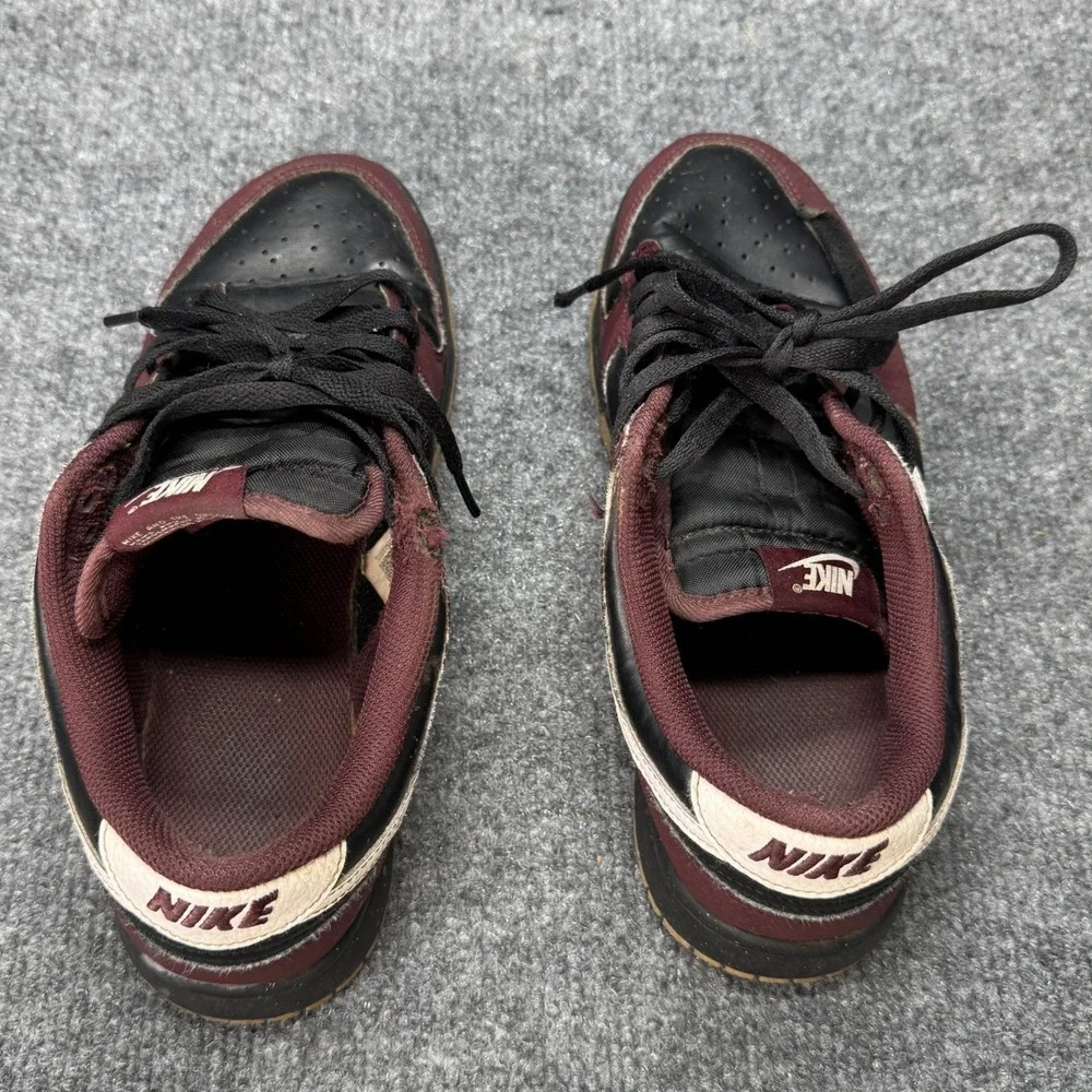 Nike Dunk Low Mens 9 Burgundy Black Gum Streetwear Retro HM9658-600